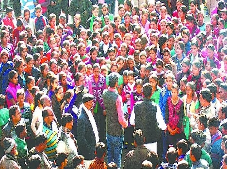 Beti Beti Bachao Abhiyan teach people descended